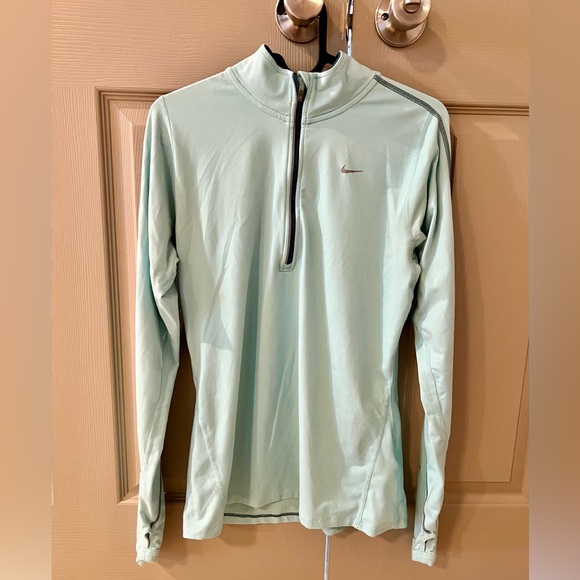 Nike running dri-fit size S - Picture 1 of 3